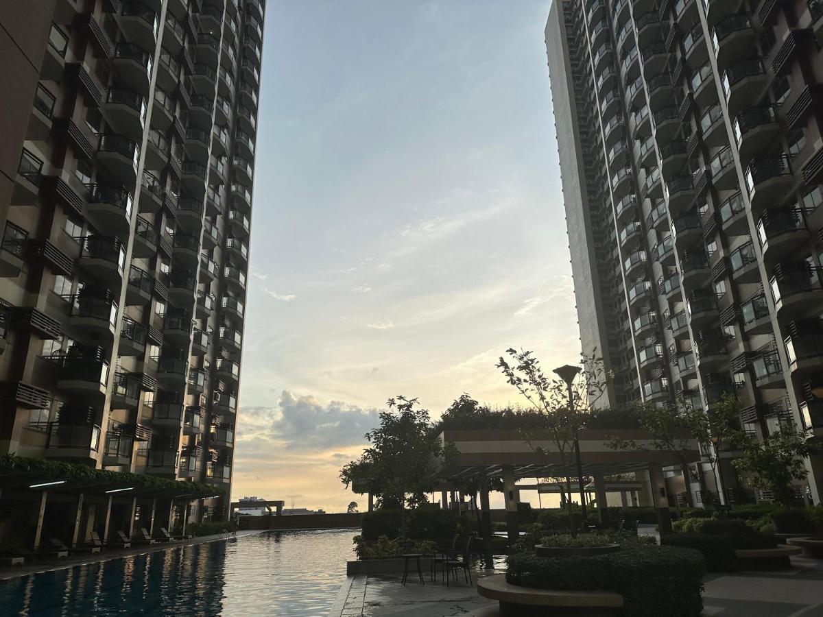 The Radiance Manila Bay Apartment ภายนอก รูปภาพ
